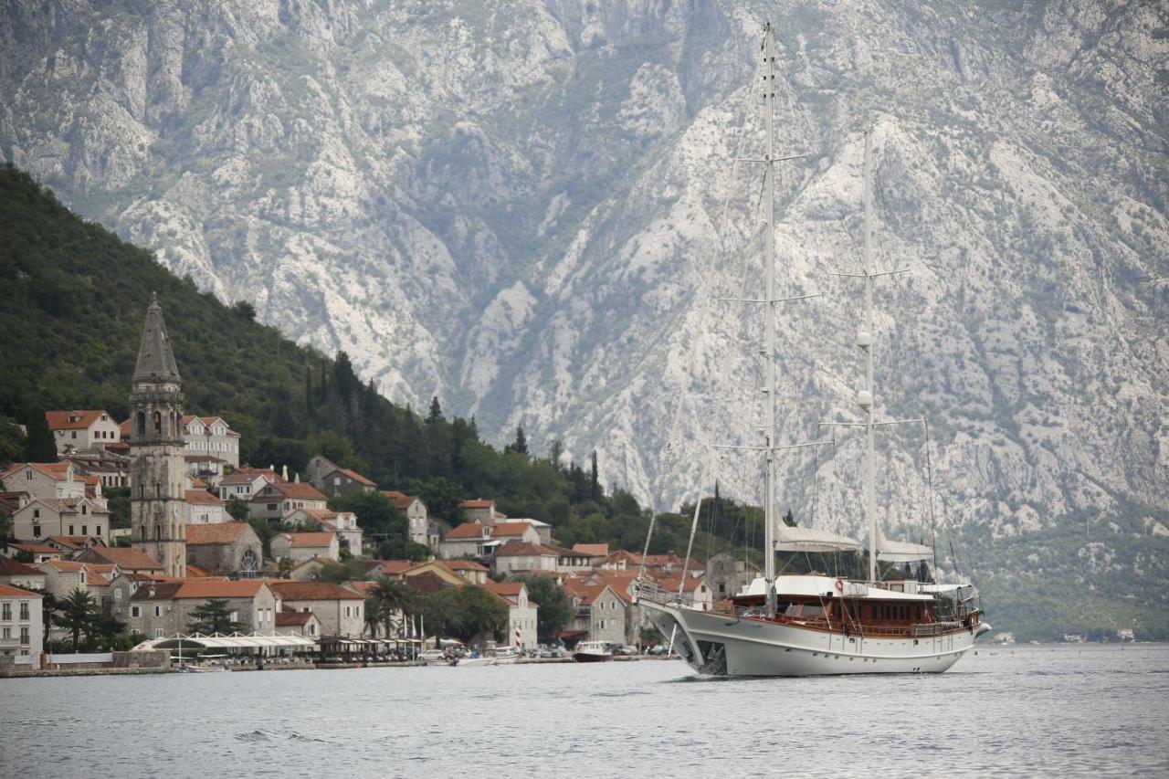 Heritage Hotel Leon Coronato Perast Eksteriør billede