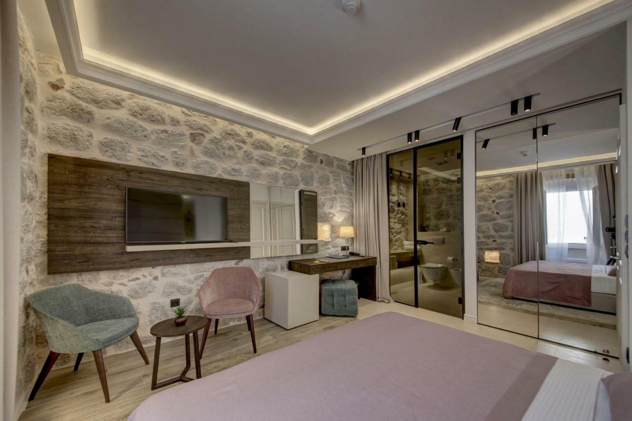 Heritage Hotel Leon Coronato Perast Eksteriør billede