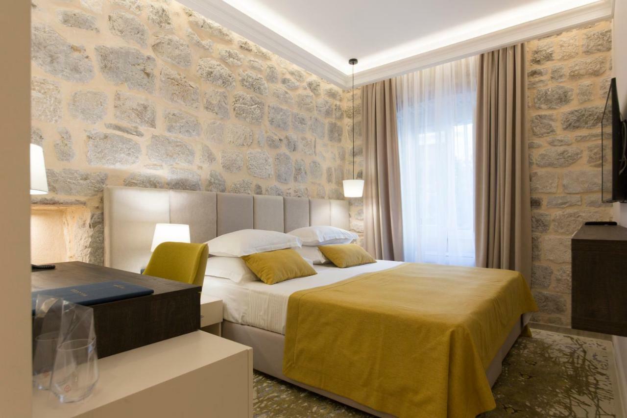 Heritage Hotel Leon Coronato Perast Eksteriør billede